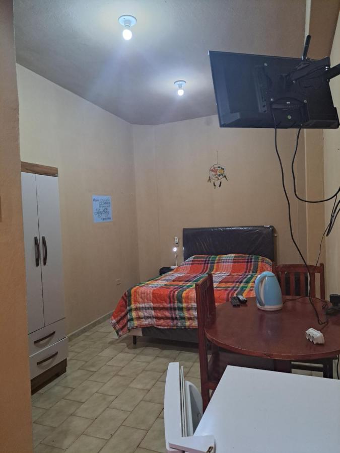Hummingbird Hostel Ciudad del Este Ngoại thất bức ảnh