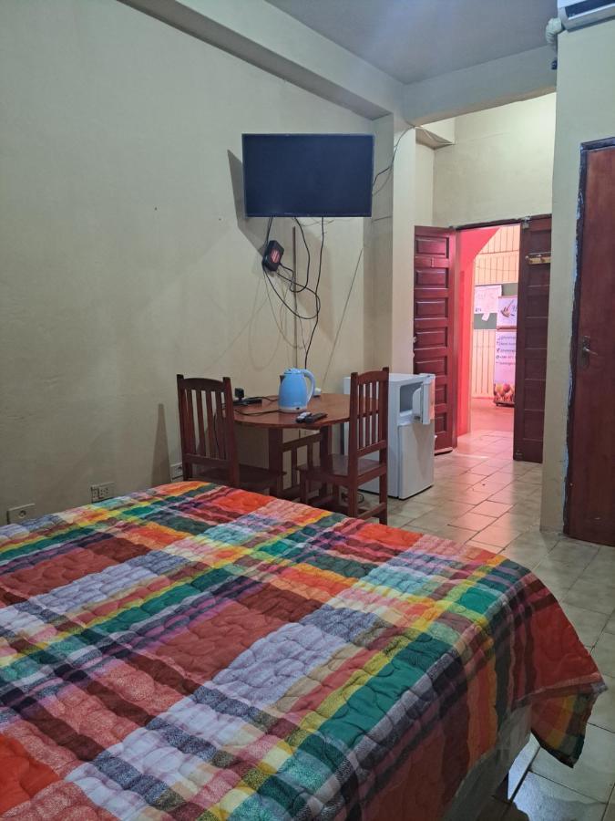 Hummingbird Hostel Ciudad del Este Ngoại thất bức ảnh