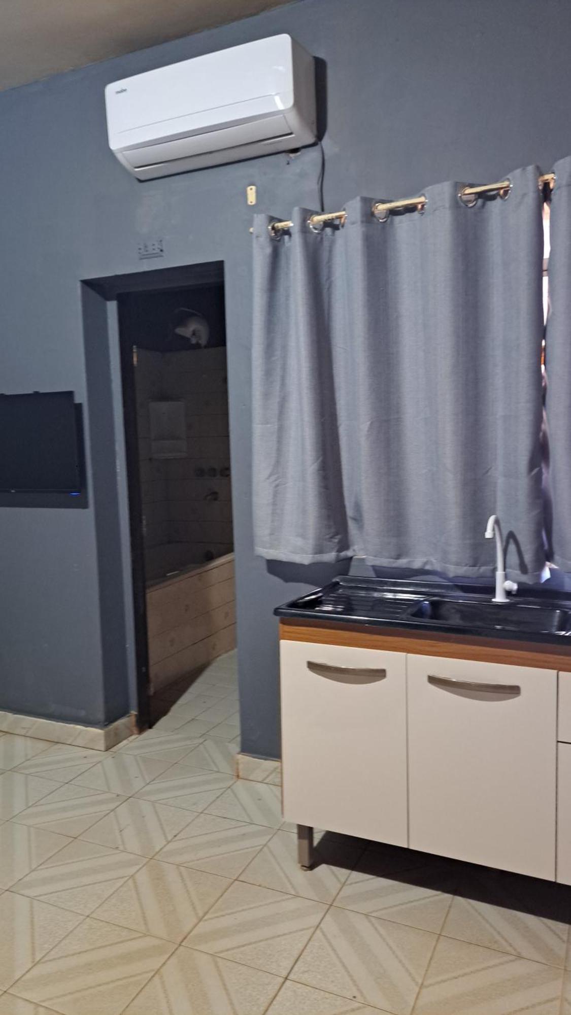 Hummingbird Hostel Ciudad del Este Ngoại thất bức ảnh