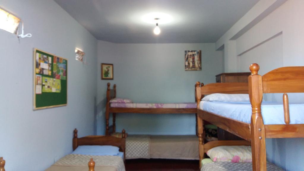 Hummingbird Hostel Ciudad del Este Ngoại thất bức ảnh