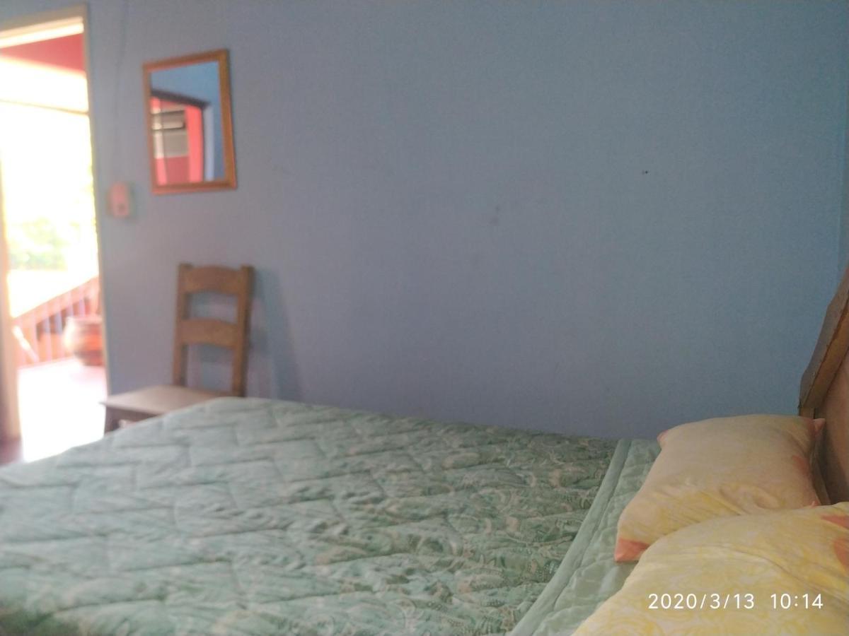 Hummingbird Hostel Ciudad del Este Ngoại thất bức ảnh